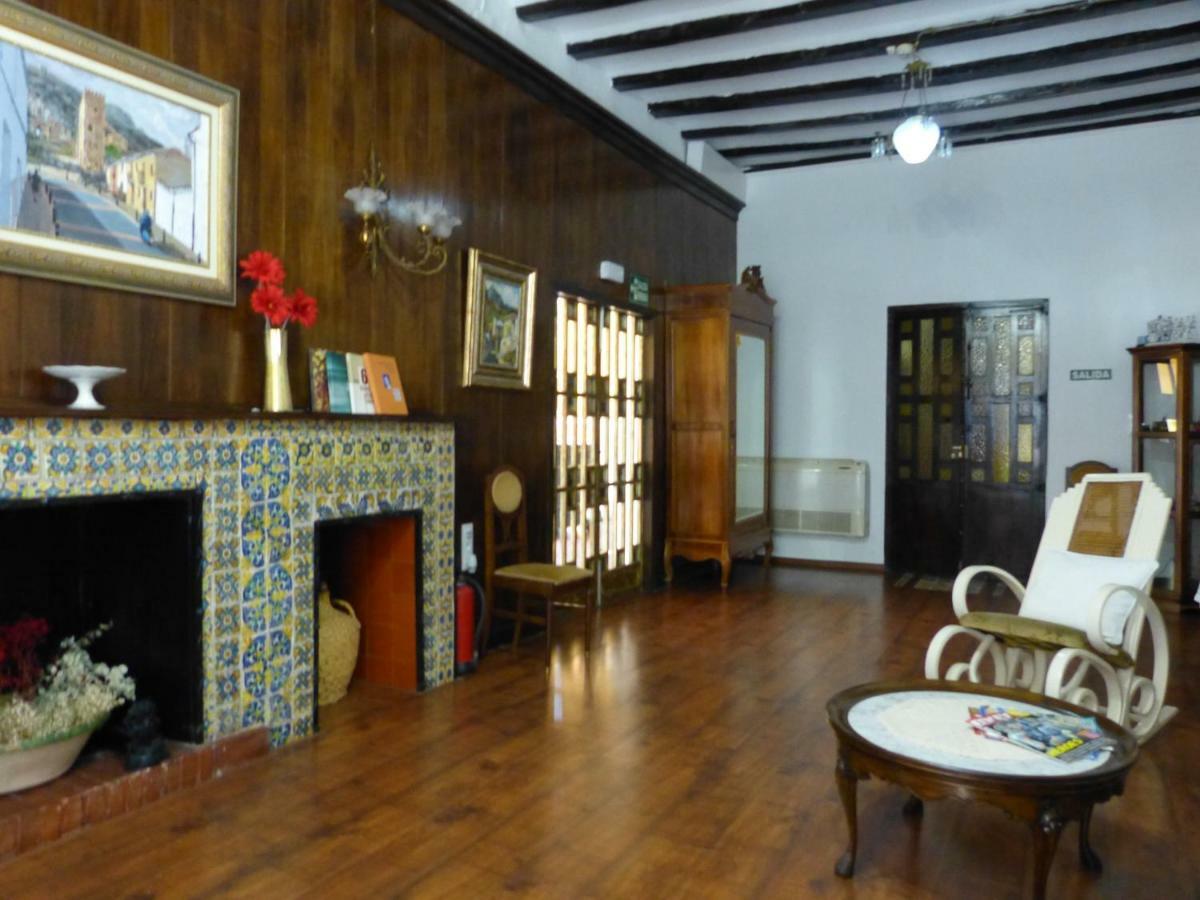 Hotel Del Arbol Xativa Exterior photo